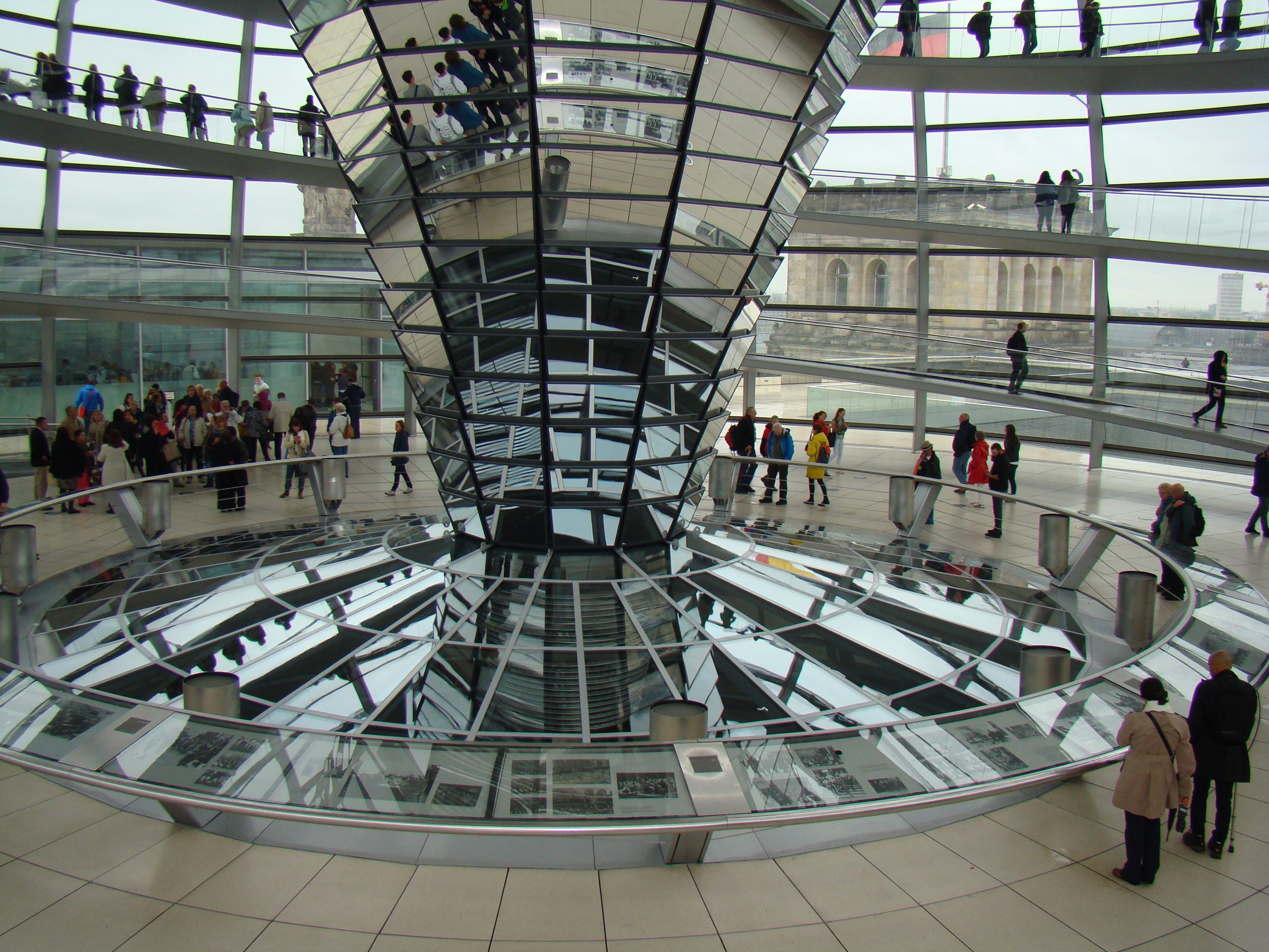 Impression von der Wanderfahrt nach Berlin im Mai 2014