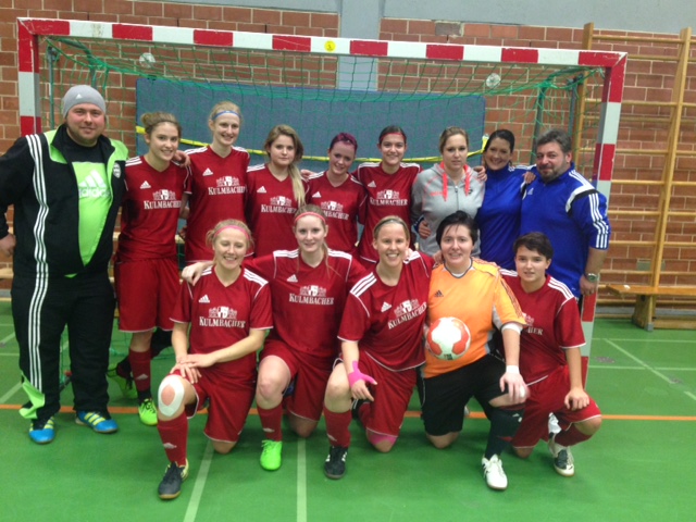 Die Frauen des FC Eintracht Bayreuth beim Futsal-Qualifikationsturnier in Weidenberg