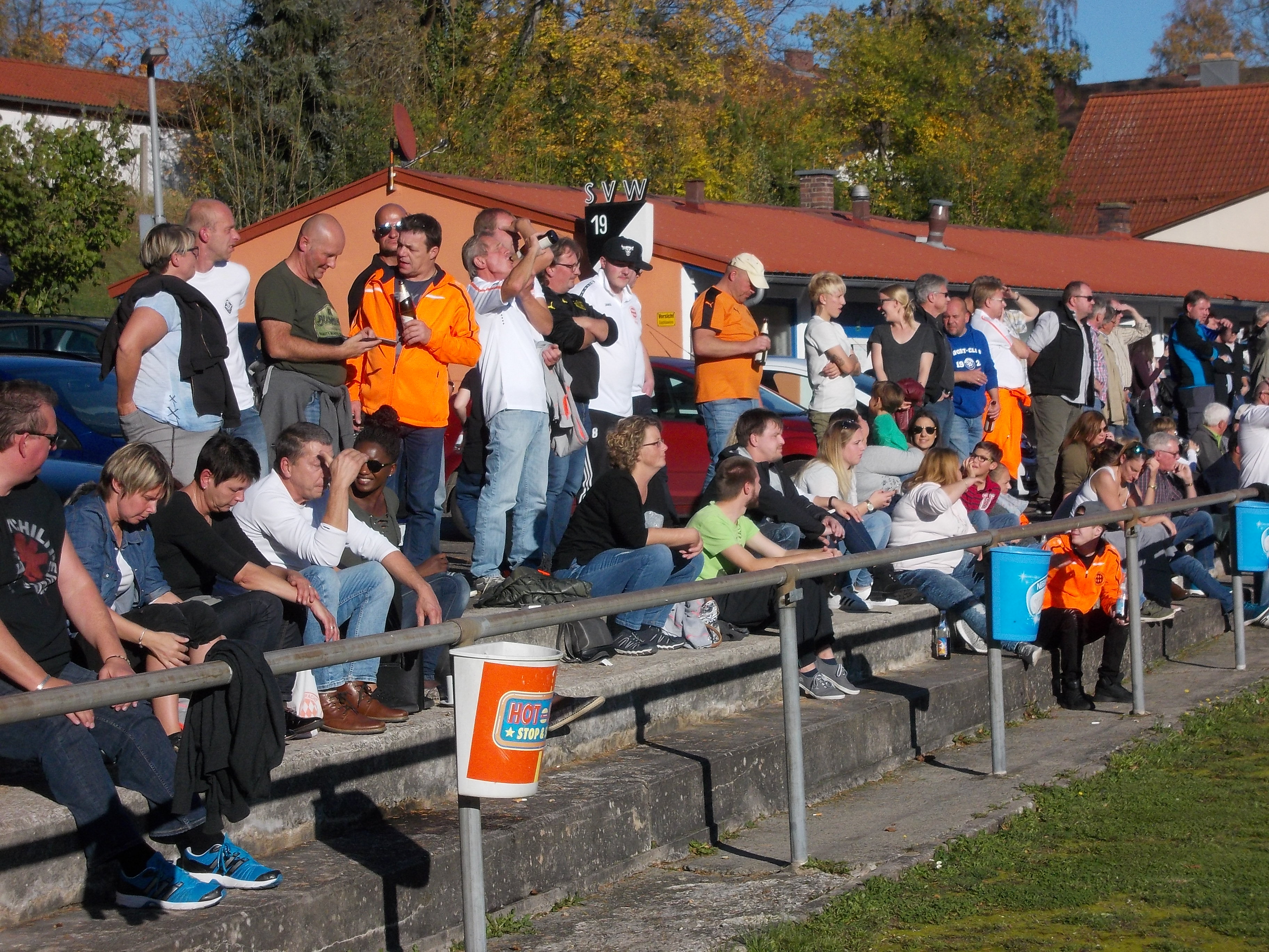 Spielszene aus dem Auswärtsspiel der 1. Mannschaft beim SV Weidenberg
