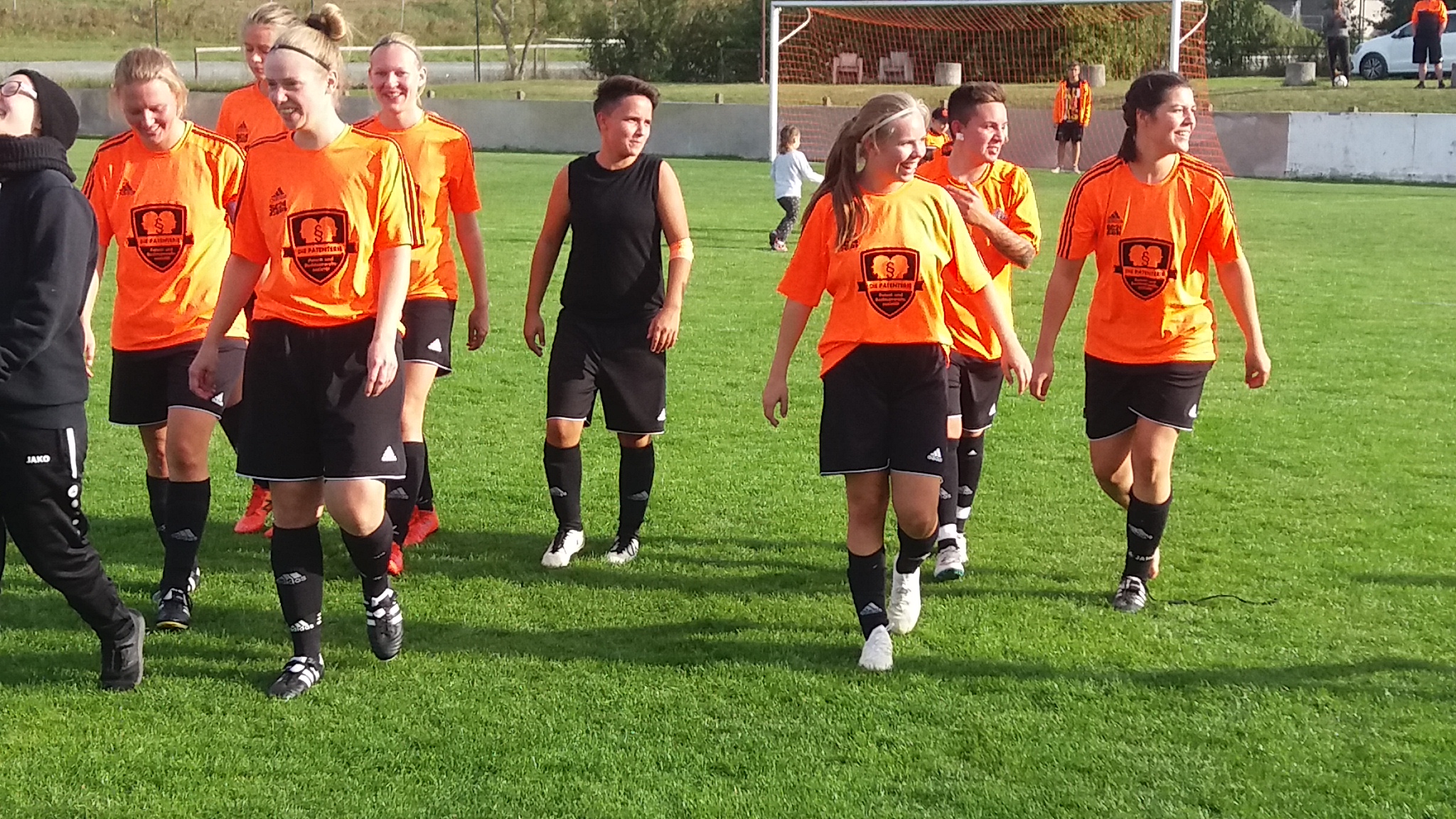 Die Frauen des FC Eintracht Bayreuth nach dem 3:2 gegen die SpVgg Oberkotzau