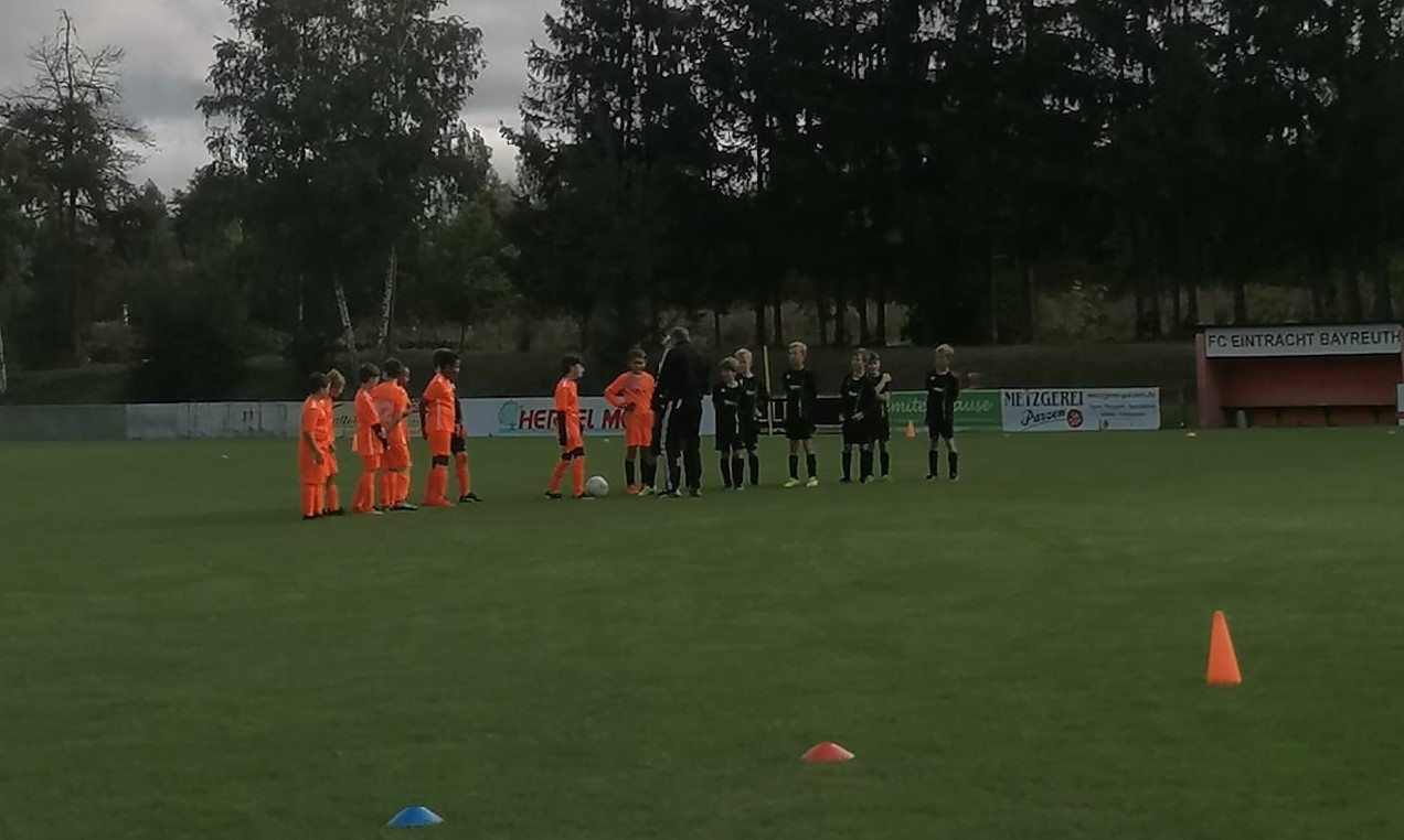Unsere E-Jugend unterliegt dem TSV St. Johannis mit 1:2