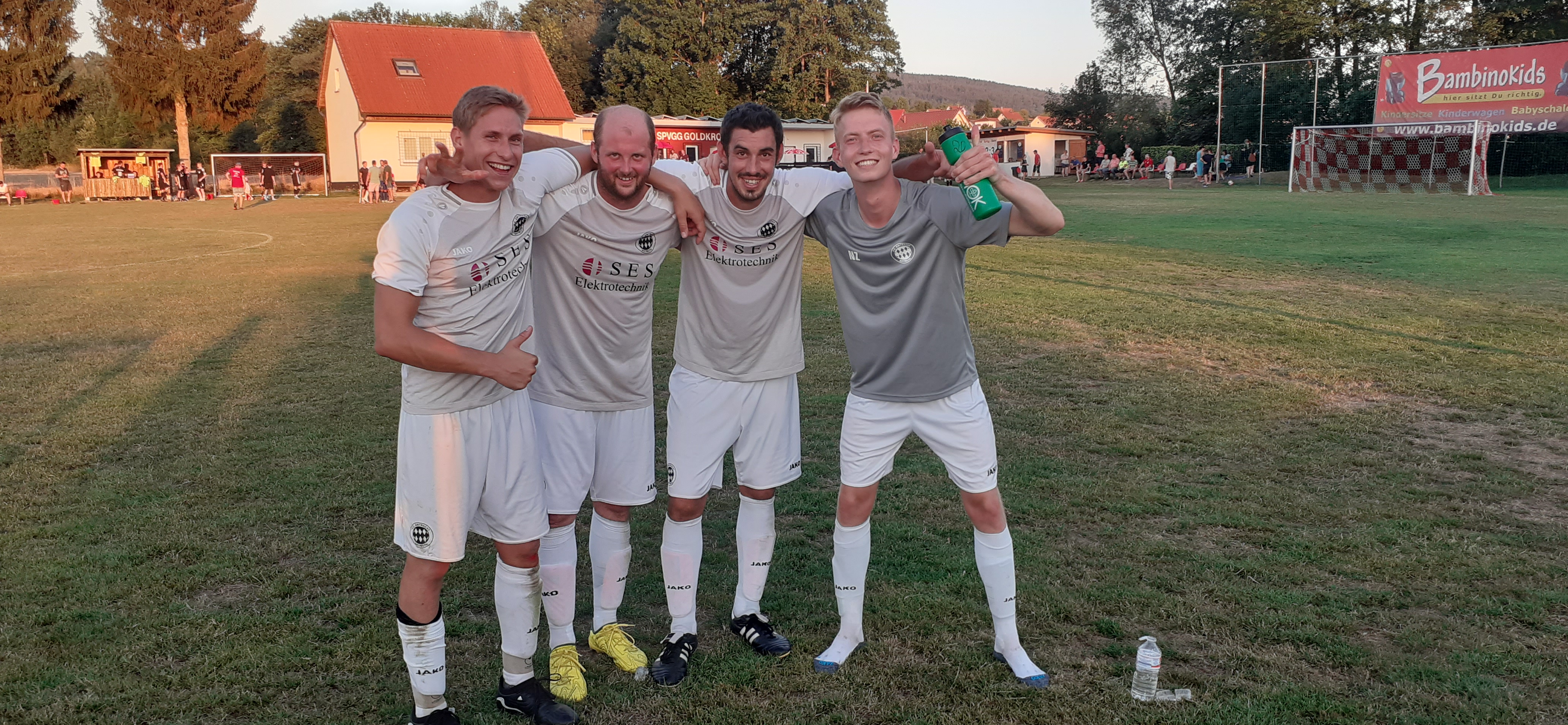 Die Viererkette des FC Eintracht Bayreuth beim 3:2 im Kreispokal bei der SpVgg Goldkronach