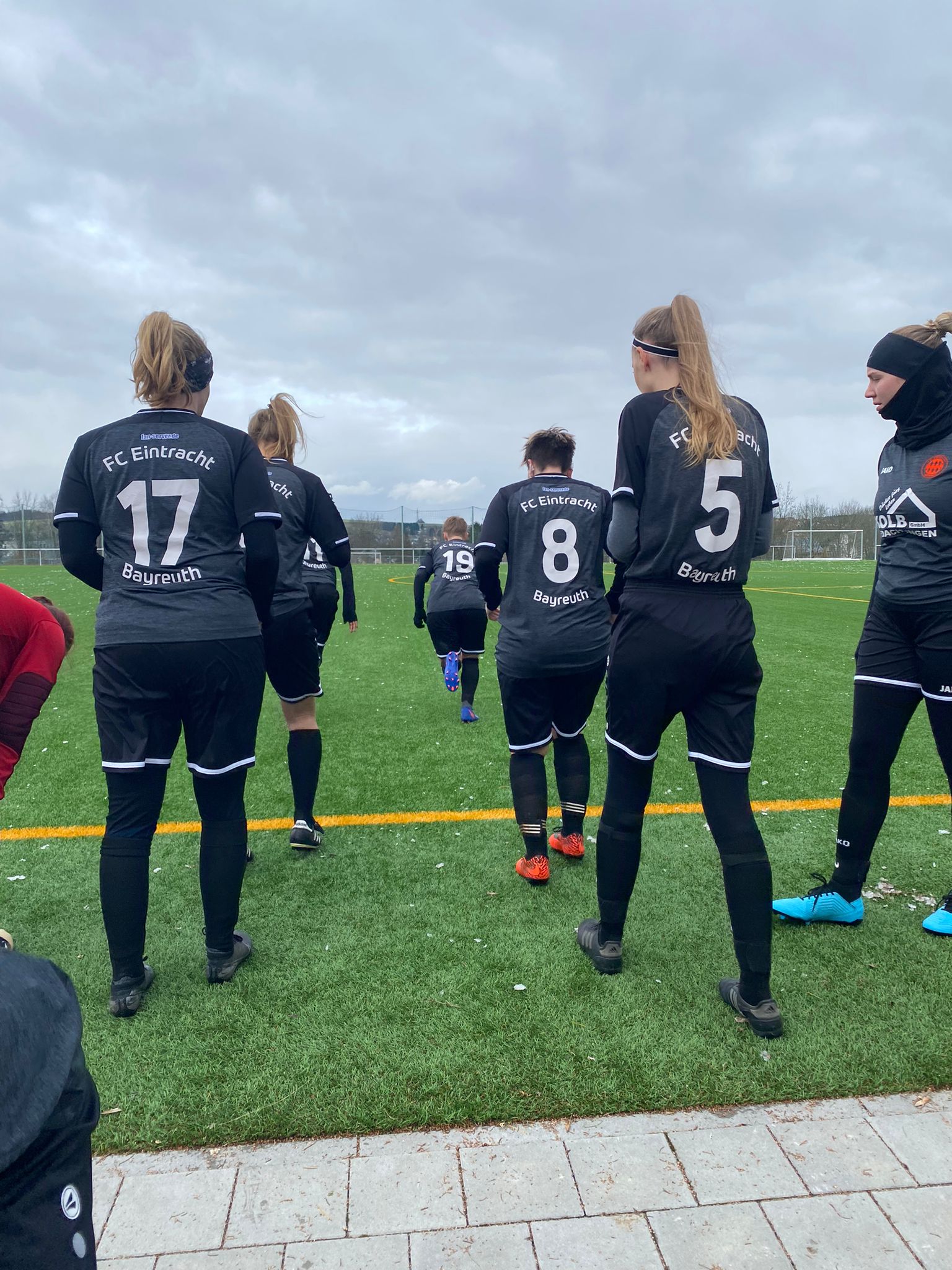 Christina Weiß gelingt beim Testspiel bei der SpVgg Oberkotzau der Ausgleich