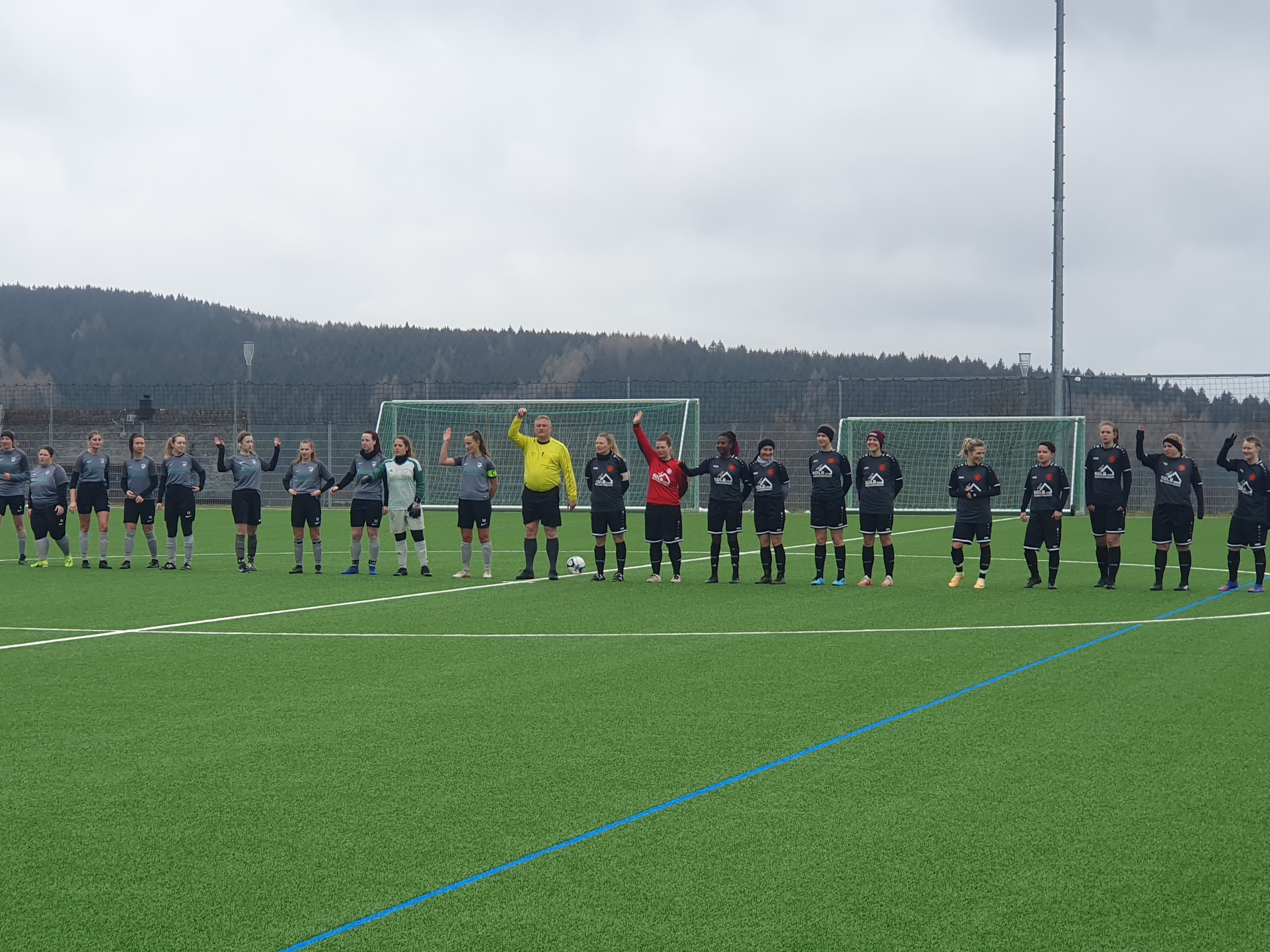FC Eintracht Bayreuth Frauen beim Testspiel in Bischofgrün