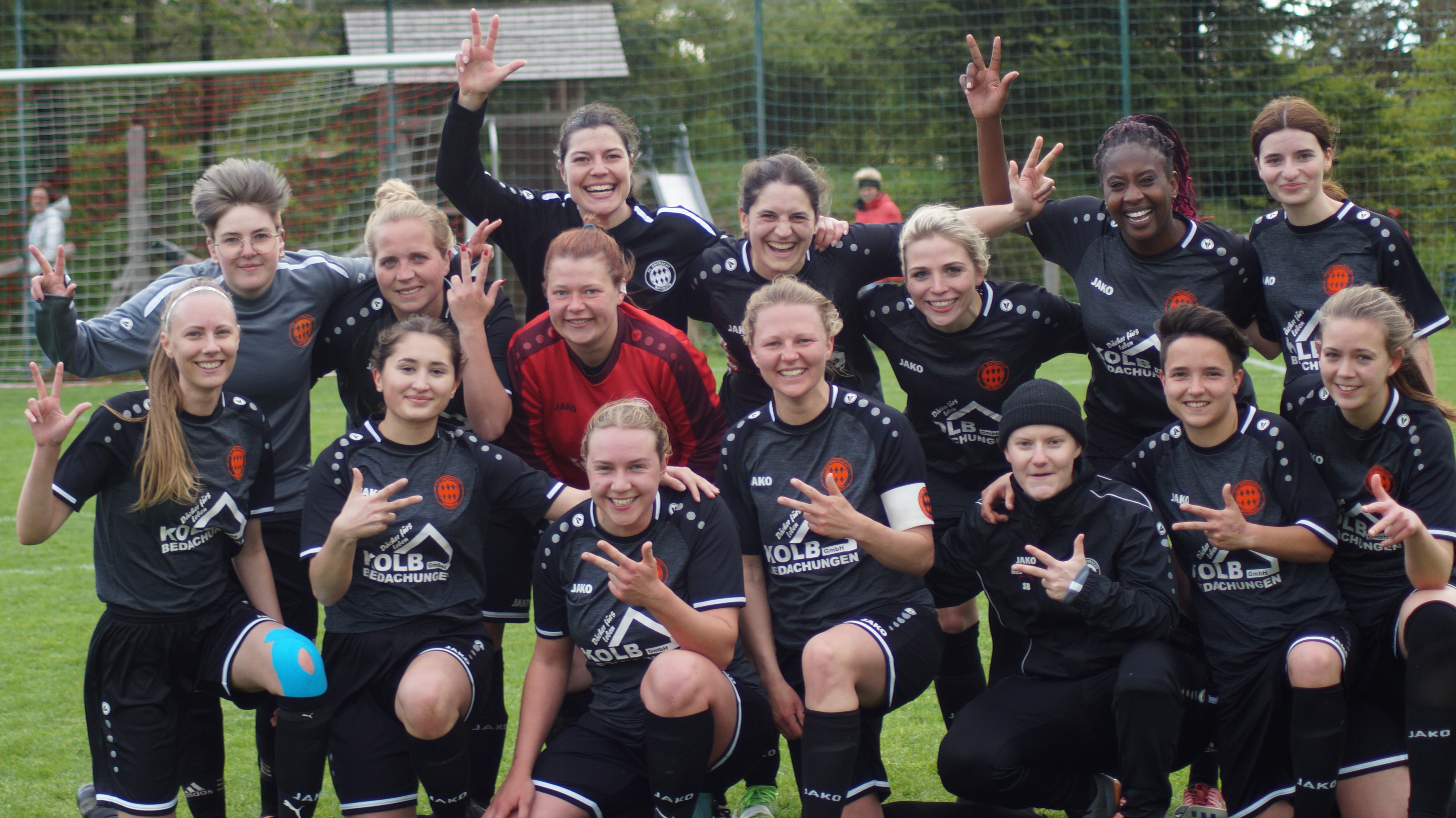 FC Eintracht Bayreuth Frauen bei der DJK Teuchatz