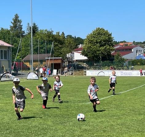 Zum letzten Kinderfestival der Frühjahresrunde in Hummeltal