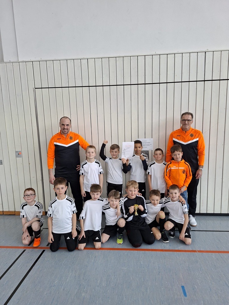 Die F-Jugend beim Leder-Schlenck-Cup in Bindlach