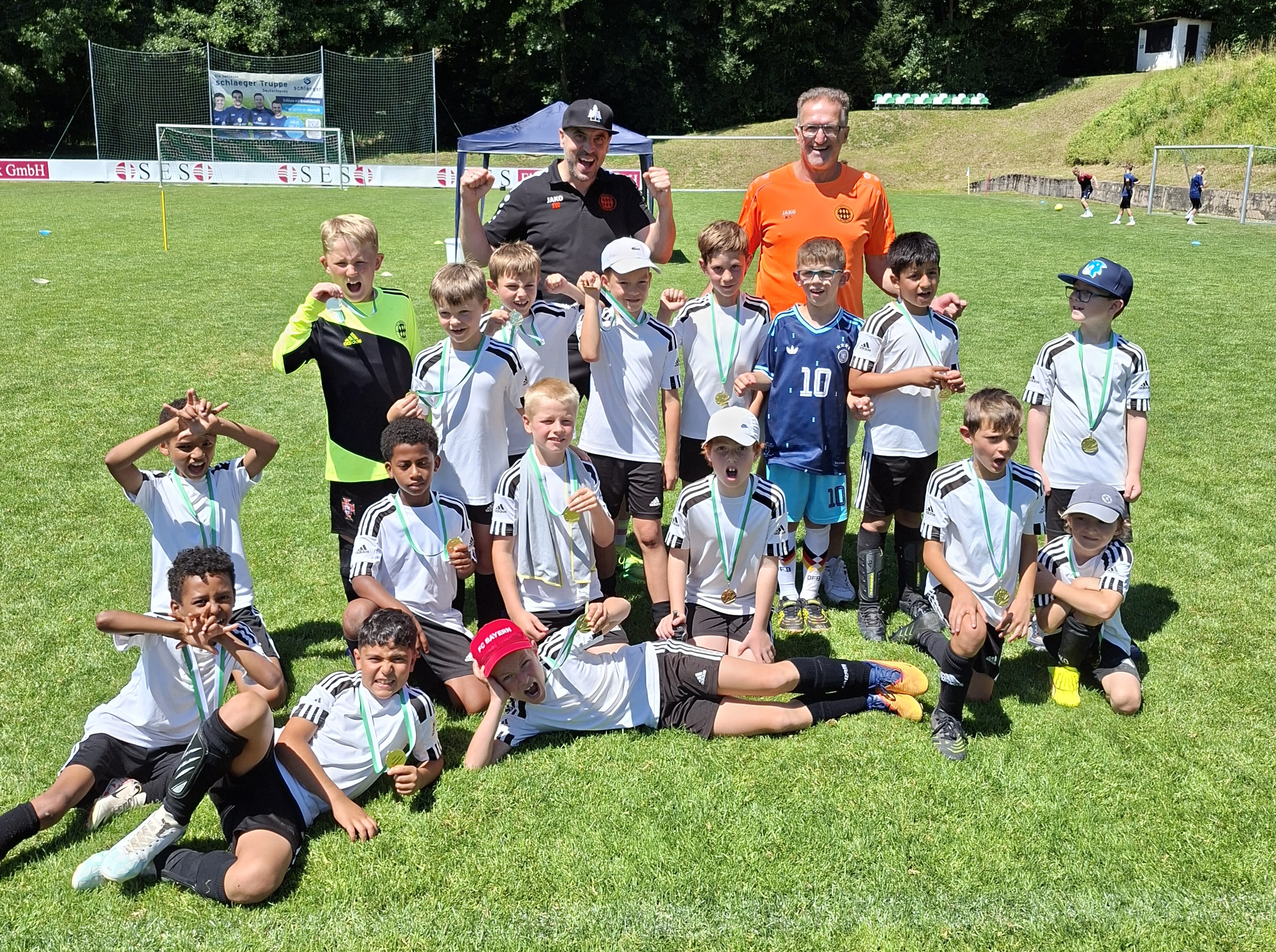 F-Jugend gewinnt den Sommercup 2026 in Donndorf